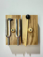 Камертоны на резонансных ящиках