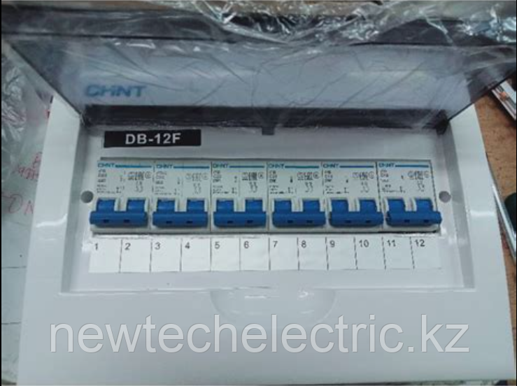301803N  NEX6 С10900М пластиковый, IP30 10 модулей, 1-рядный, навесной (R)4, фото 1