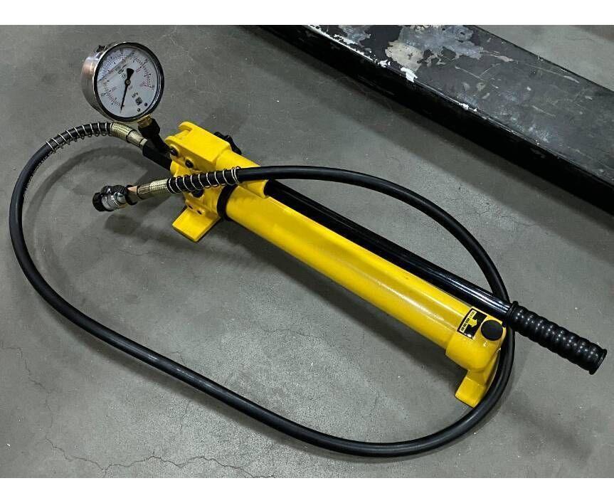 НРГ 700-0.7М (700бар, 0.7л) Насос с манометром ручной гидравлический, двухступенчатый, фото 1