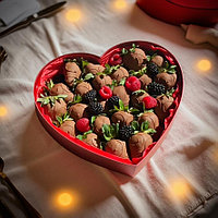 Коробка сердце для сладостей