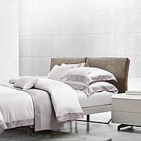 Комплект двуспального постельного белья, с готовым одеялом из бамбука.