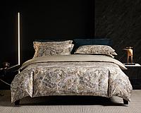 Комплект двуспального постельного белья, с готовым одеялом, из шёлка и бамбука.