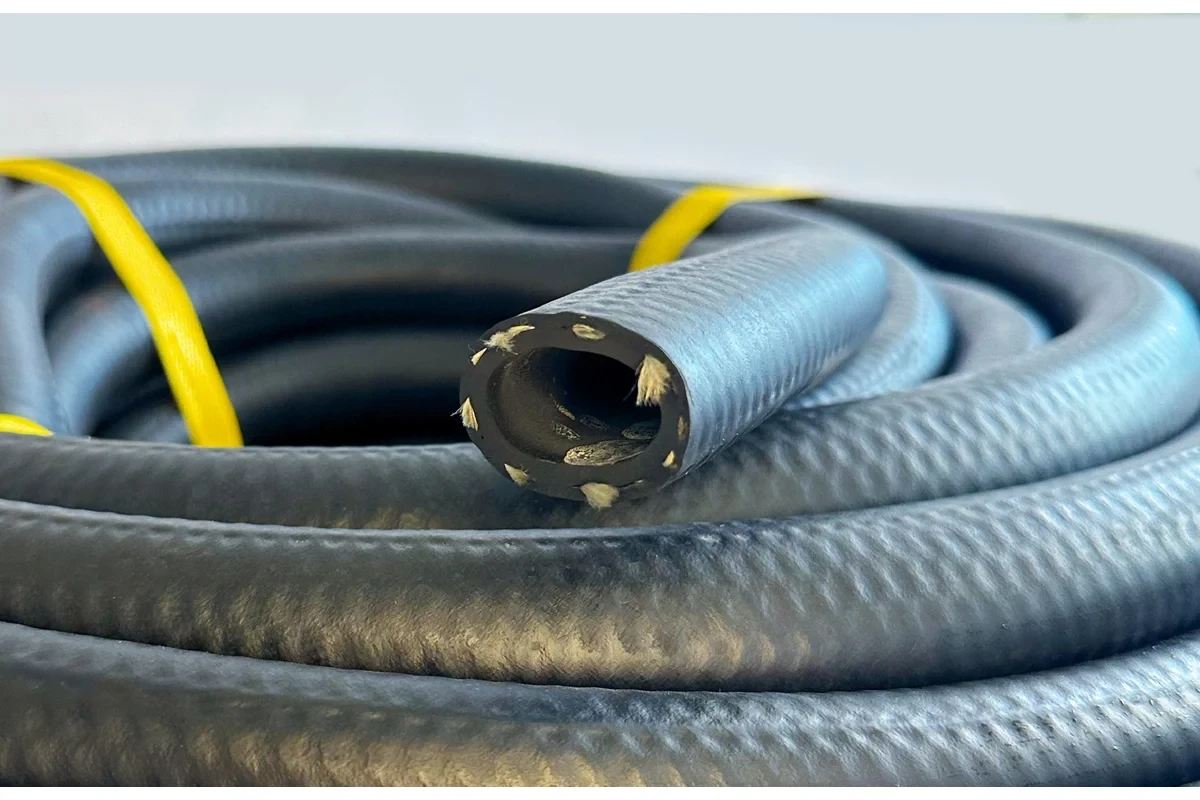 Шланг резиновый 10 бар армированный нитяным кордом 25-1.0-В, 25мм, бухта 40 м., фото 1