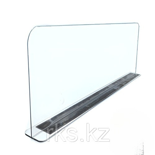 Пластиковый разделитель высотой 150 мм на Т-основании c магнитным скотчем