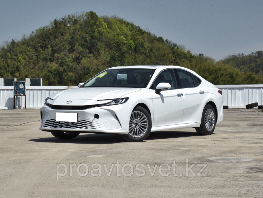 Переходные рамки на Toyota Camry 2024, фото 1