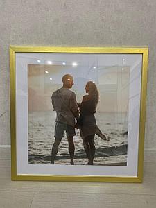 Рамка 50х50 см Золотистая, с легкой текстурой дерева