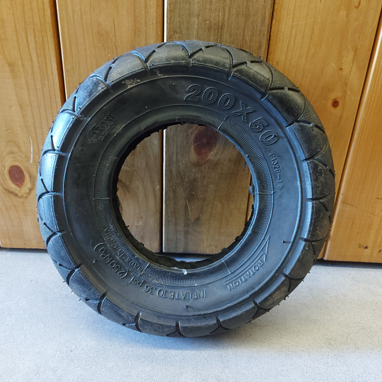 Покрышка 200x50 (8") для инвалидных колясок, гироскутеров и электросамокатов. Велопокрышка. Резина. Колесо. Шина., фото 1