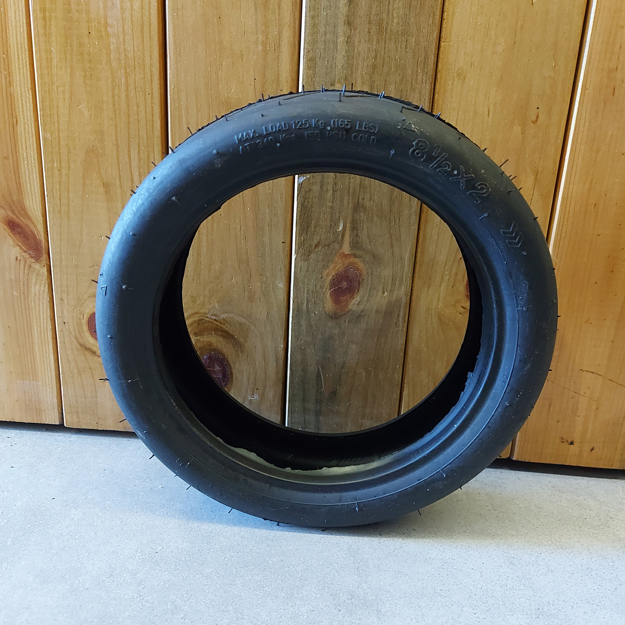 Покрышка 8½" × 2" для электросамоката Xiaomi M365/Pro/Pro2/1S черный. Ксиоми. Резина. Колесо. Шина. 8,5x2, фото 1