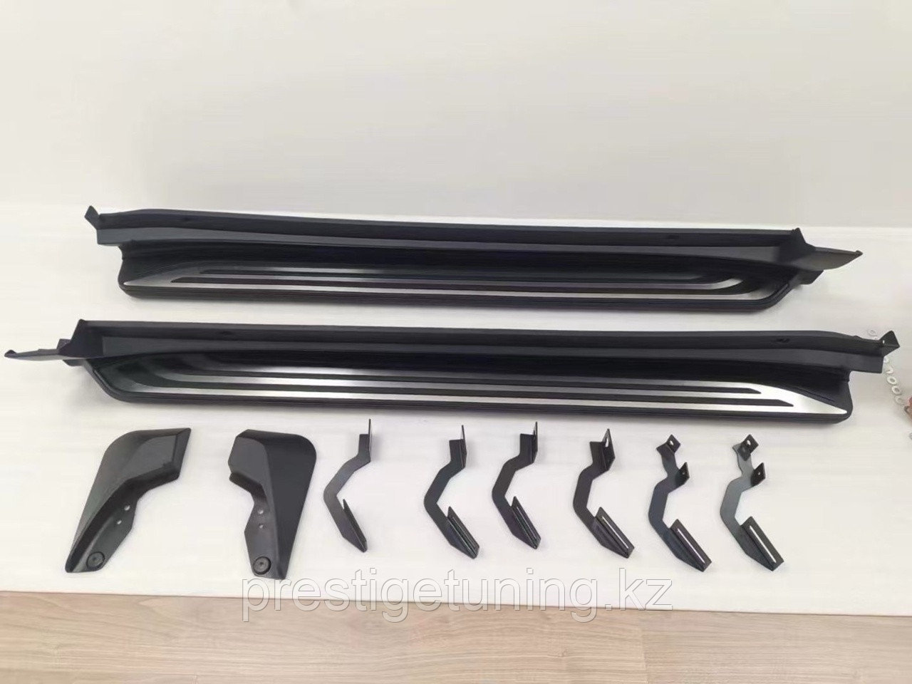 Подножки на Land Cruiser Prado 250 2024-по н.в дизайн Modellista