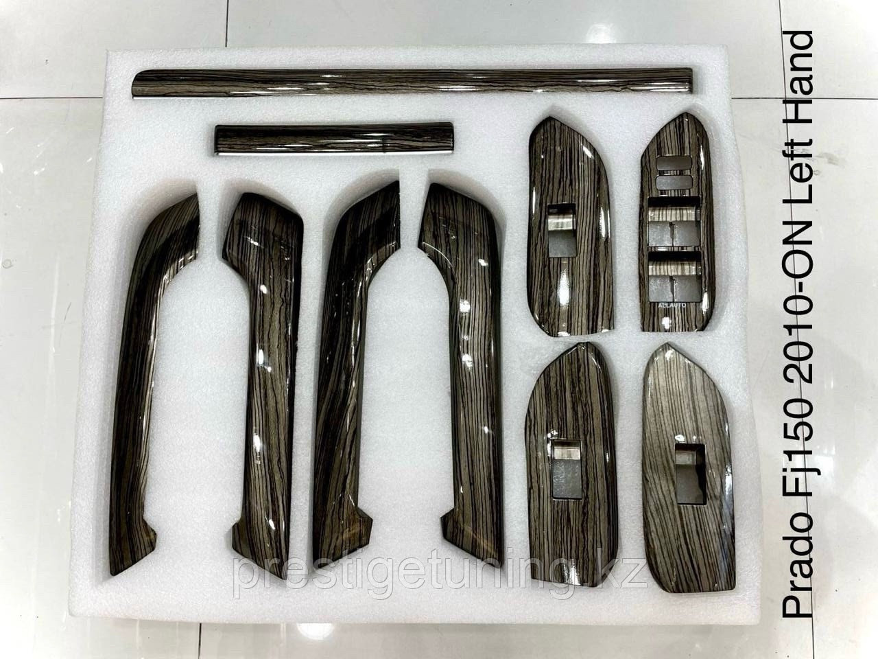 Комплект деревянных вставок на Land Cruiser Prado 150 2010-23 (Коричневый глянец)