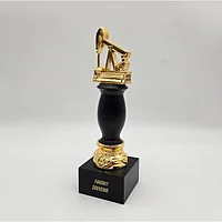 Сувенир статуэтка для Нефтяника