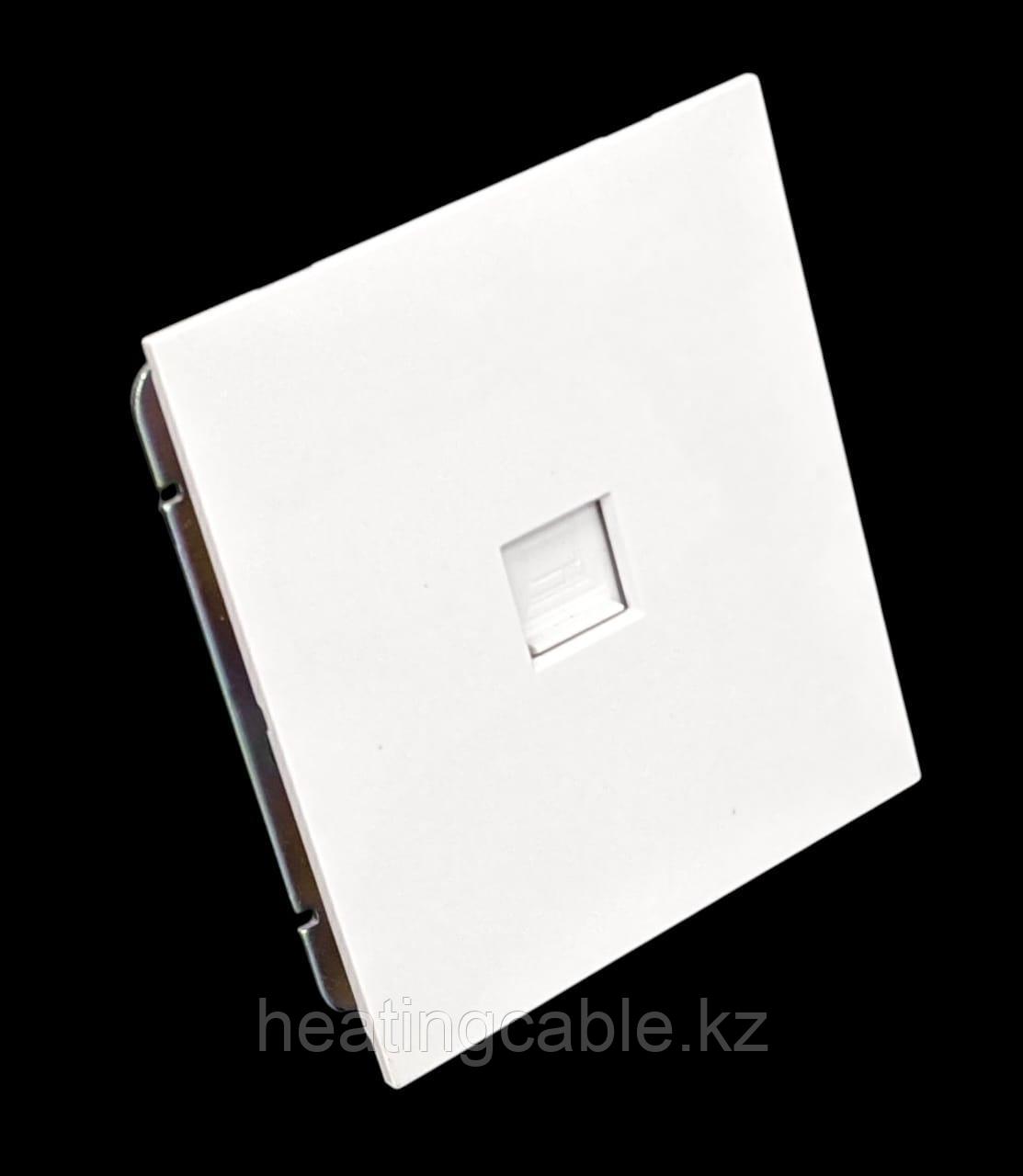 UTEN  белый компьютерная розетка 1я RG45 cat5