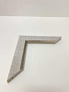 Түсі күміспен ақ, 3м*2см*1,5 см