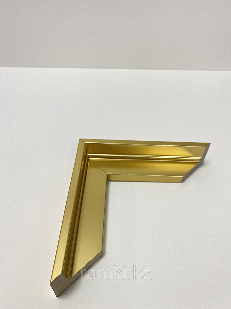 Золотистый багет (рамка) двухсторонний