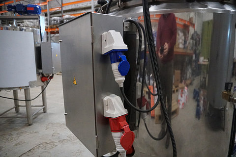 Анасы мен қызы секс порно видео Тісіндегі сиқырдың суреті