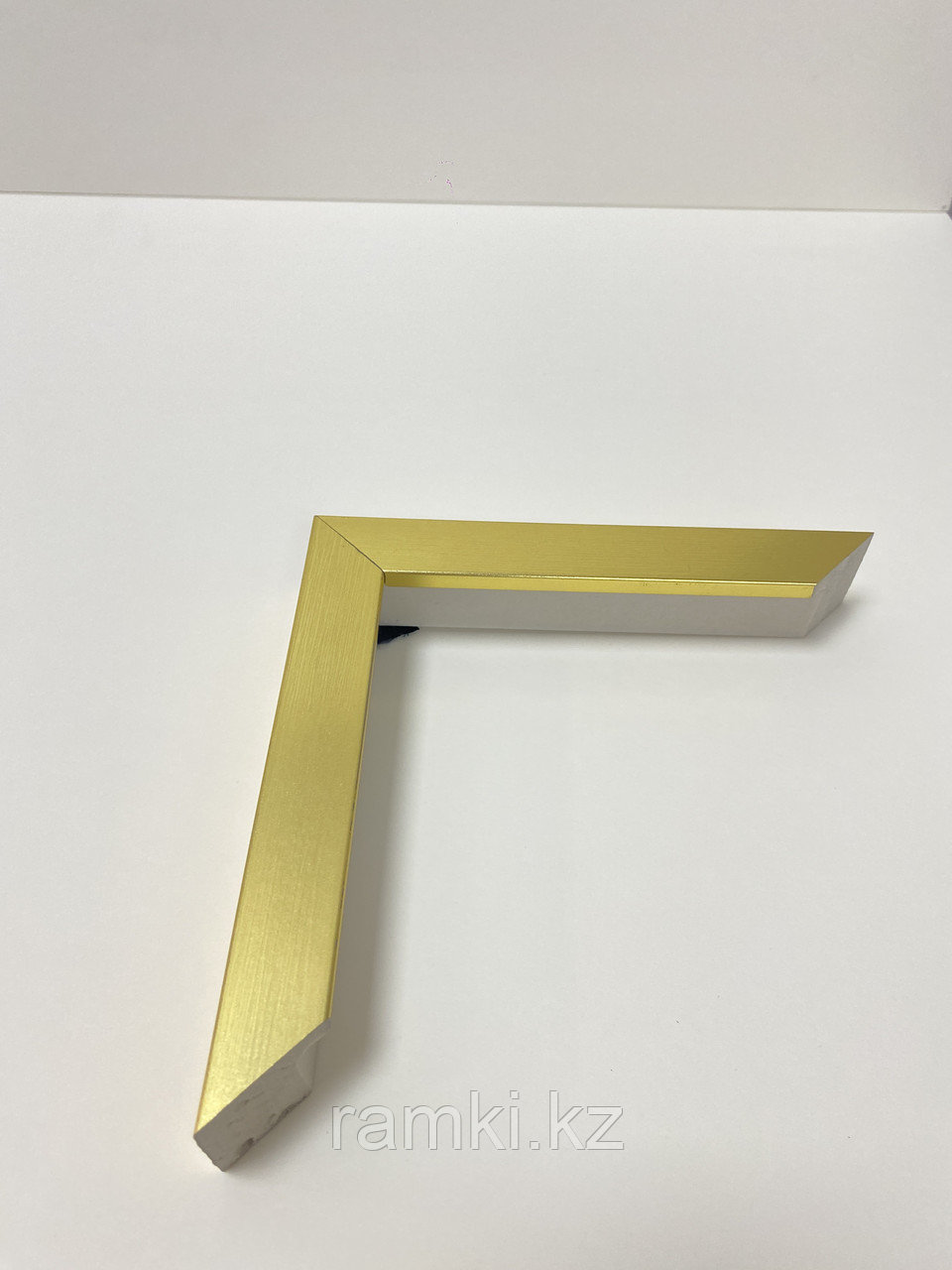 Золотистый багет  (рамка) 2,0х3,0см