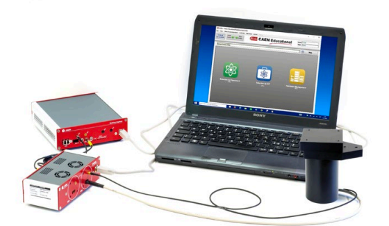 Учебный эксперимент: Вертикальный поток мюонов на горизонтальном детекторе, фото 1