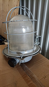 Светильник "Шахтер" НСР 01-200-03 с решеткой