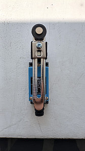 Выключатель концевой ME-8108