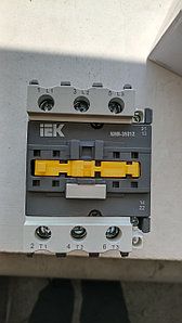 Контактор-КМИ 35012 IEK