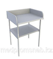 Стол пеленальный с дополнительной полкой