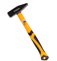 Молоток 600гр. Квадратный боёк, фиберглассовая двухкомпонентная ручка Вихрь, шт