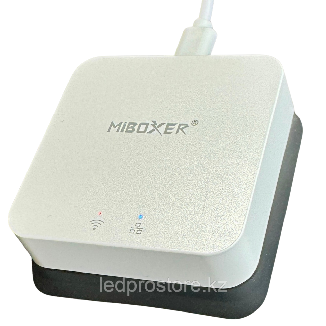 MiBoxer ZB-Box3 — мультипротокольный шлюз (Zigbee 3.0 + Bluetooth Mesh)