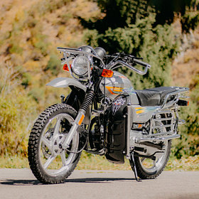 Мотоцикл Suzuki GSX 200 Super Smoke