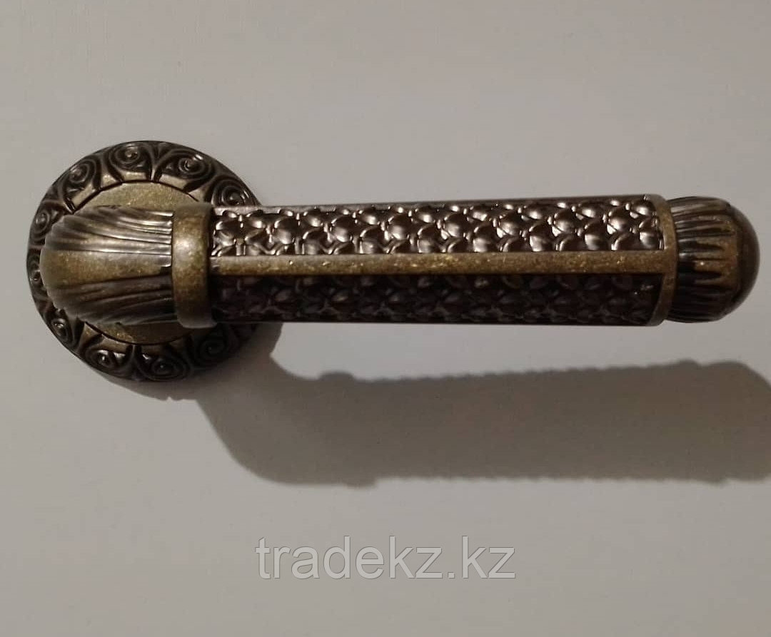 HIGHGRADE HR303.Z6.00.AB HG дверная ручка на розетке антик бронза 4870211230291