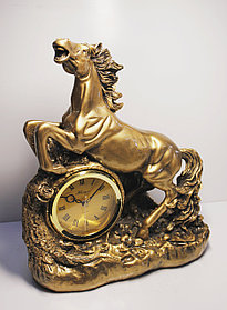 Статуэтка с часами "КОНЬ" (34*27*14)