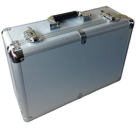 Кейсы, дипломаты