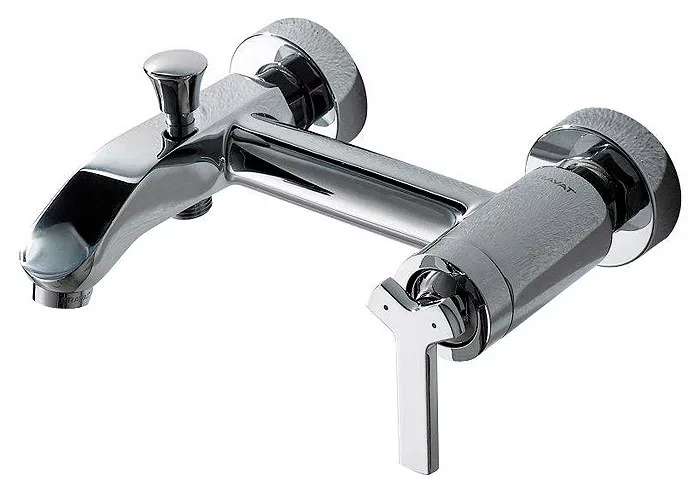 F673107C-01 BRAVAT WATERFALL Смеситель для ванны с коротким изливом (без аксессуаров) (к/к 8), фото 1