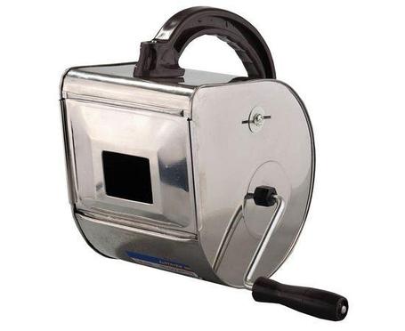 Вспомогательный штукатурный инструмент