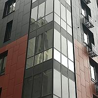 Тонировка окон перегородок витражей