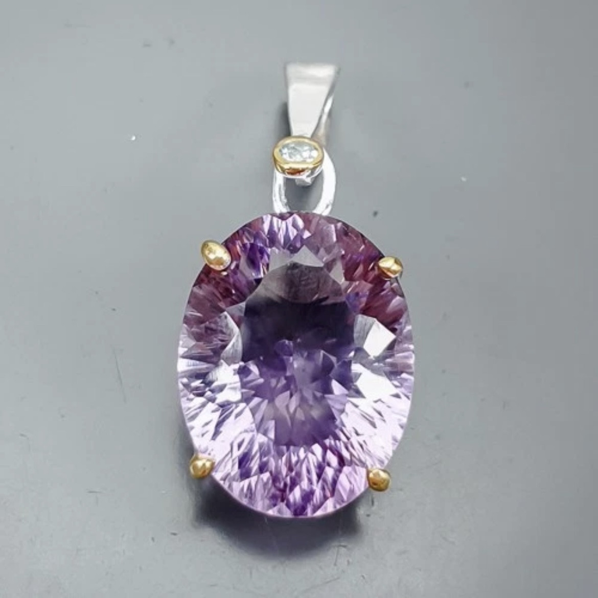 Очаровательный кулон с натуральным Аметистом. Сертификат, фото 1