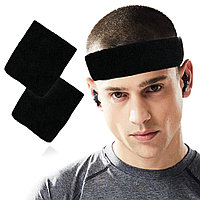 Спортивная повязка на голову и напульсники на руку черная с красной надписью