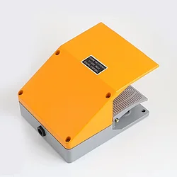 Переключатель ножной, двойная педаль YIQUN YDT1-15, 220/380В, 0.2/5А