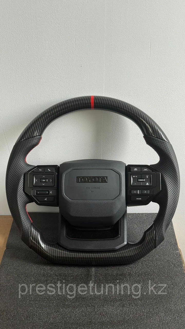 Руль на Land Cruiser Prado 120 2003-09 в стиле Prado 250 (Карбон)