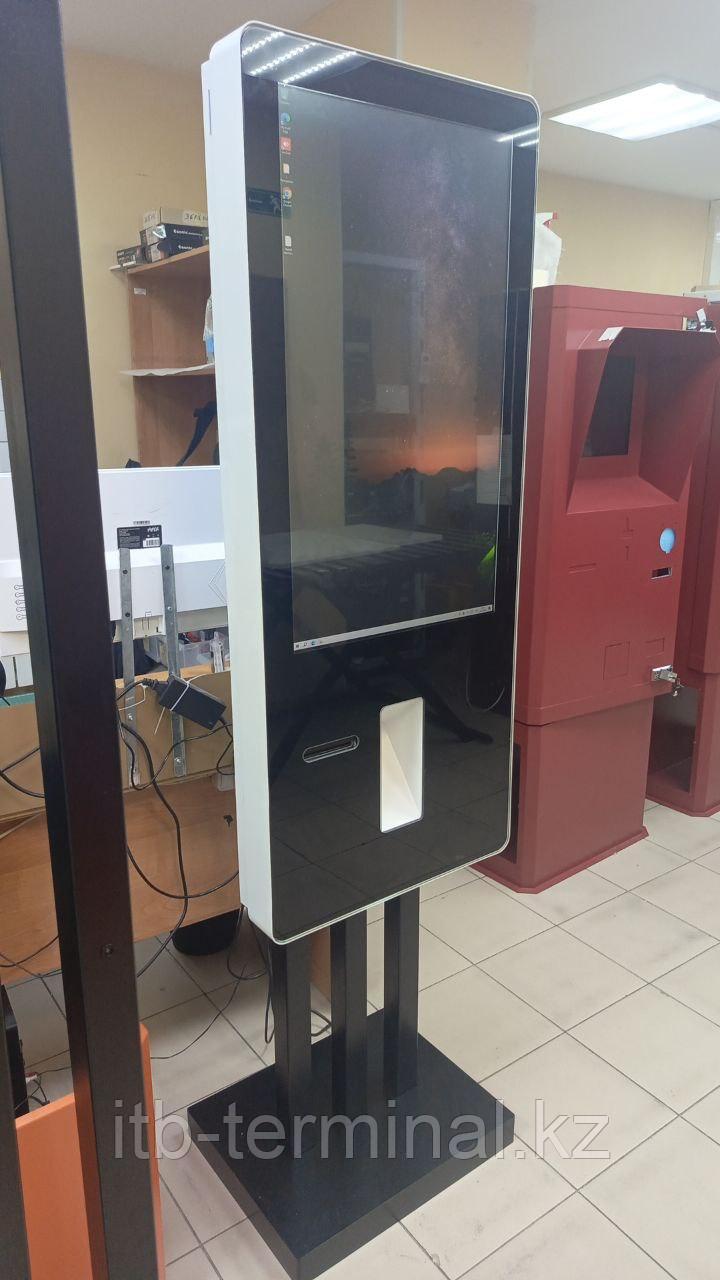 Электронный кассир 32" настенный. С фасадным стеклом на ножке, фото 1