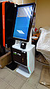 Электронный кассир 32" напольный с приемом наличных и сдачей, фото 5