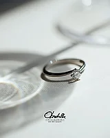 Помолвочное кольцо с натуральный бесцветным бриллиантом 0.24ct