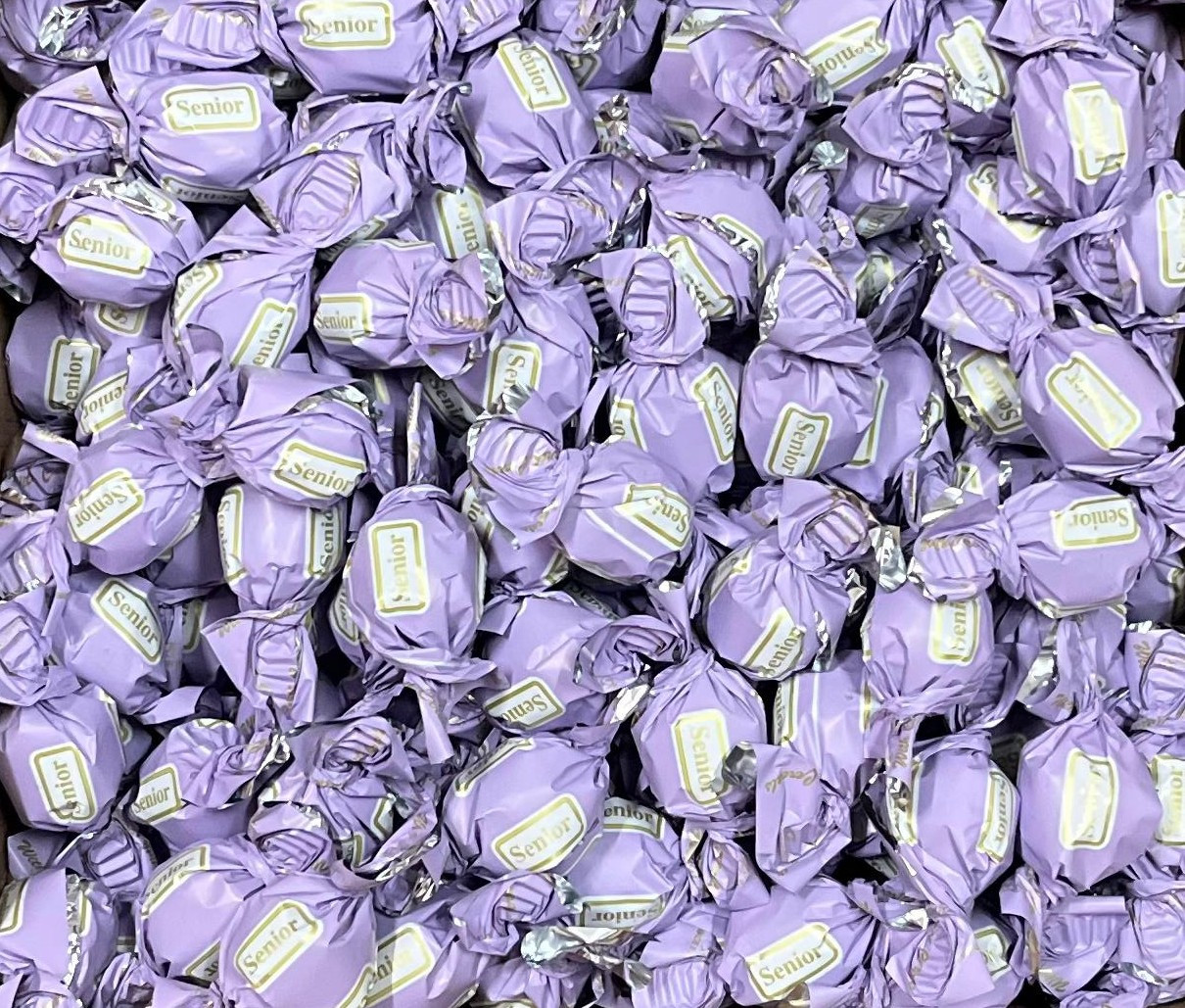 Шоколадные конфеты Senior 1кг (фиолетовые) /Италия/