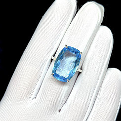 Роскошный натуральный Топаз Скай блу