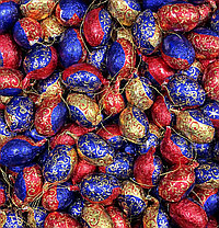 Шоколадные новогодние игрушки Шишки на Ёлку ( с узором ) 1кг