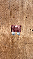 Предохранитель АВАР 10А 35372202