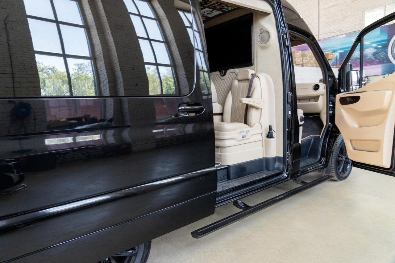 Электрические выдвижные пороги для Mercedes Sprinter