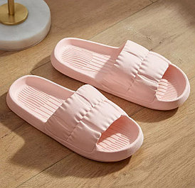 Женские шлепанцы