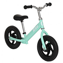 PITUSO Беговел Astro, Green/Зеленый, колеса EVA 12