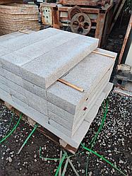 Бордюры гранитные в наличии