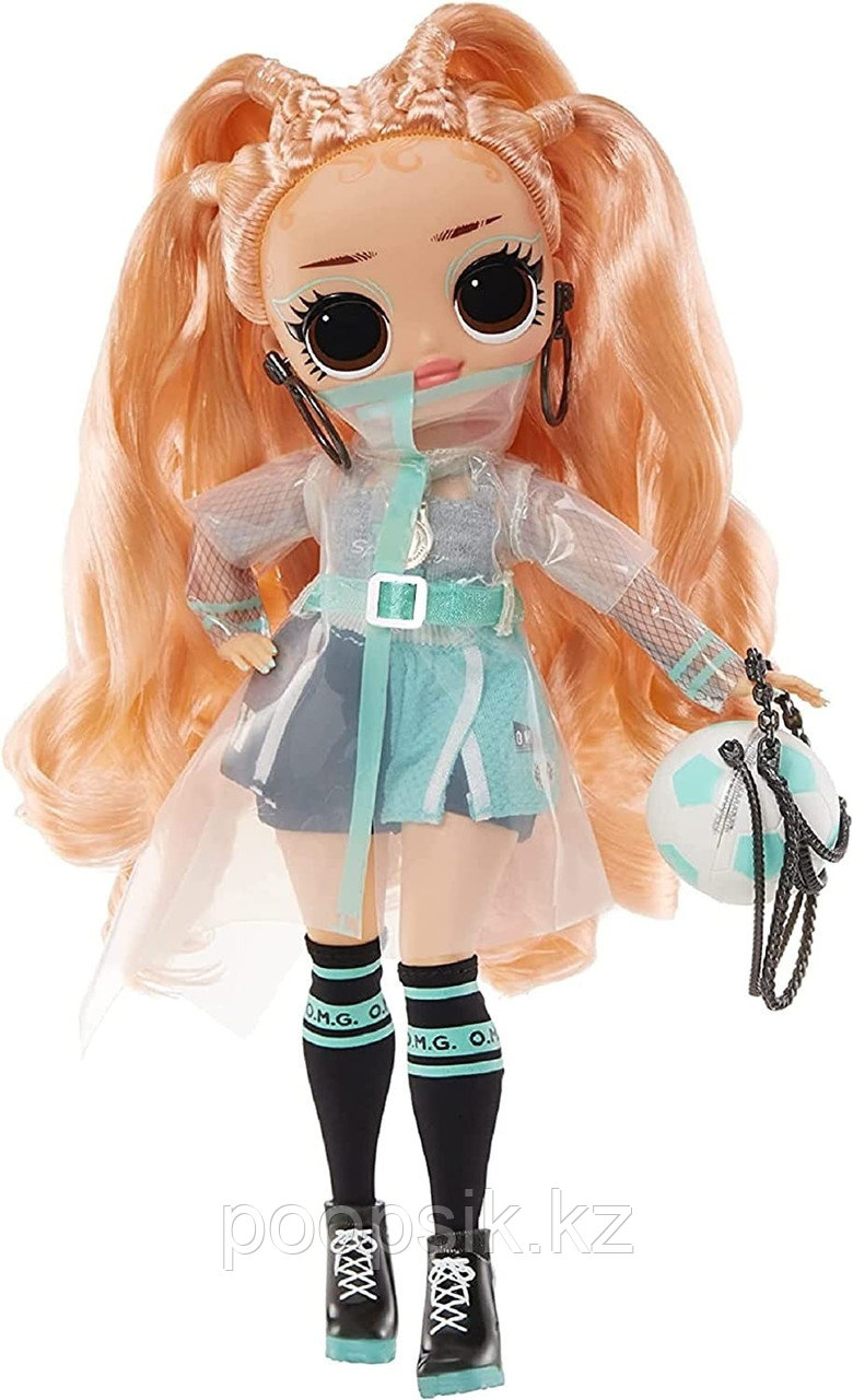 Кукла-модель MGA Entertainment LOL Surprise OMG Sports Fashion Doll Kicks Babe with 20 Surprises 25 см